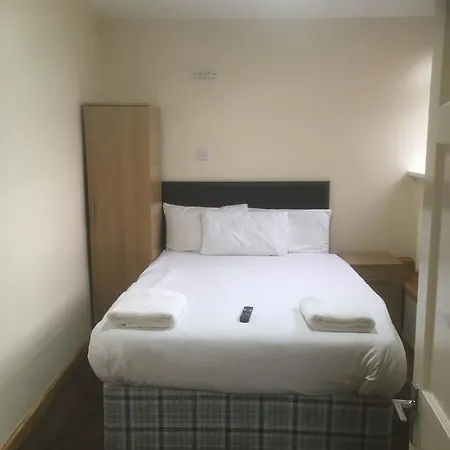 The Park Hotel 2*
