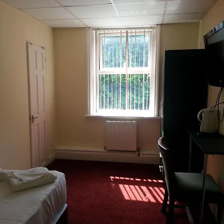 The Park 2* Bradford (West Yorkshire)